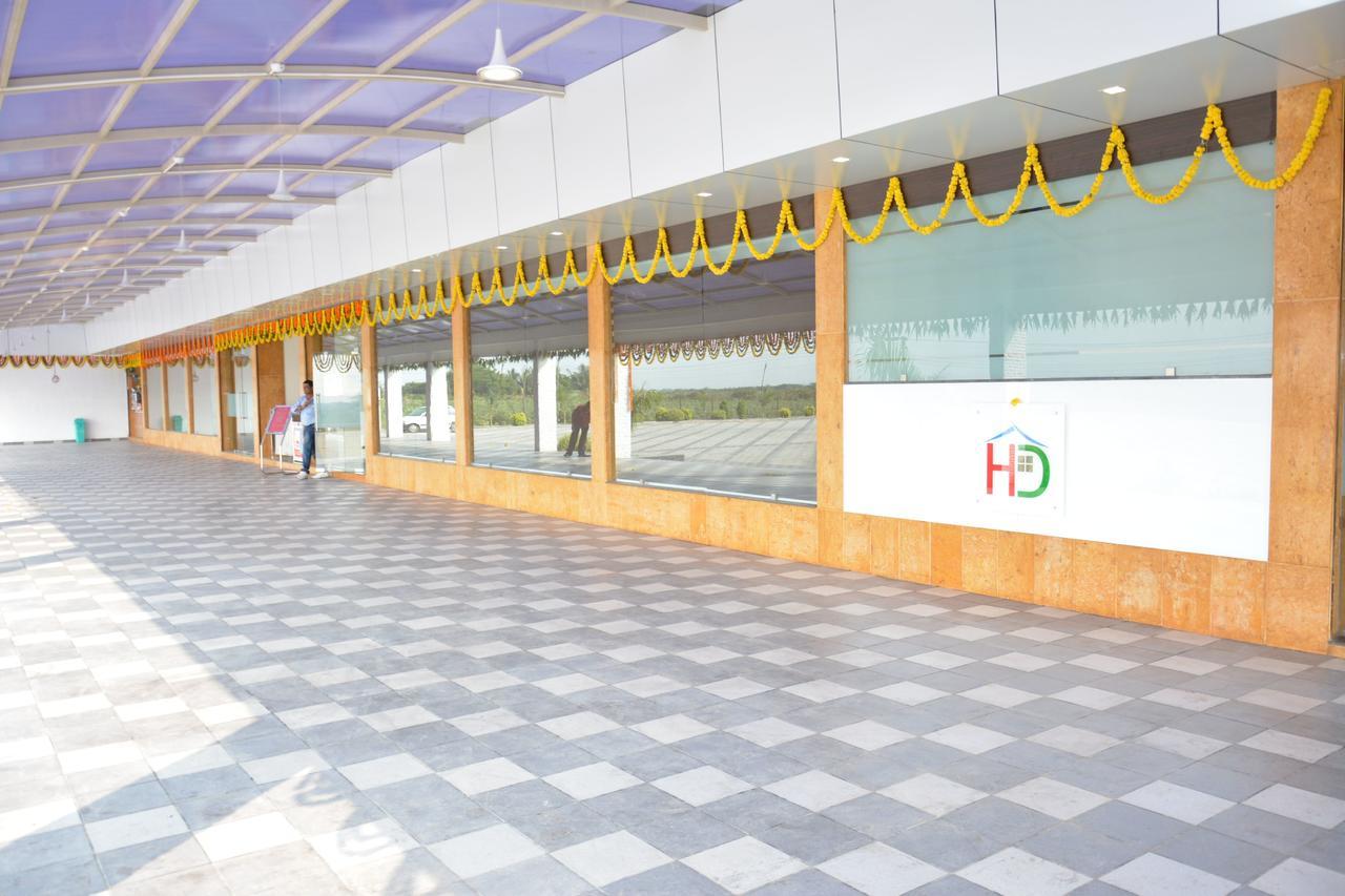 Hotel Darshan Rajula ภายนอก รูปภาพ